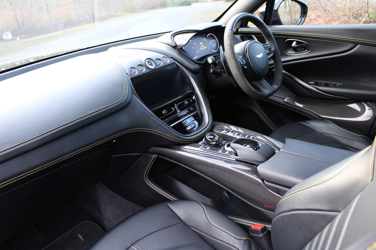 Used Aston Martin DBX 2024 for sale - 77216155: Photo 10