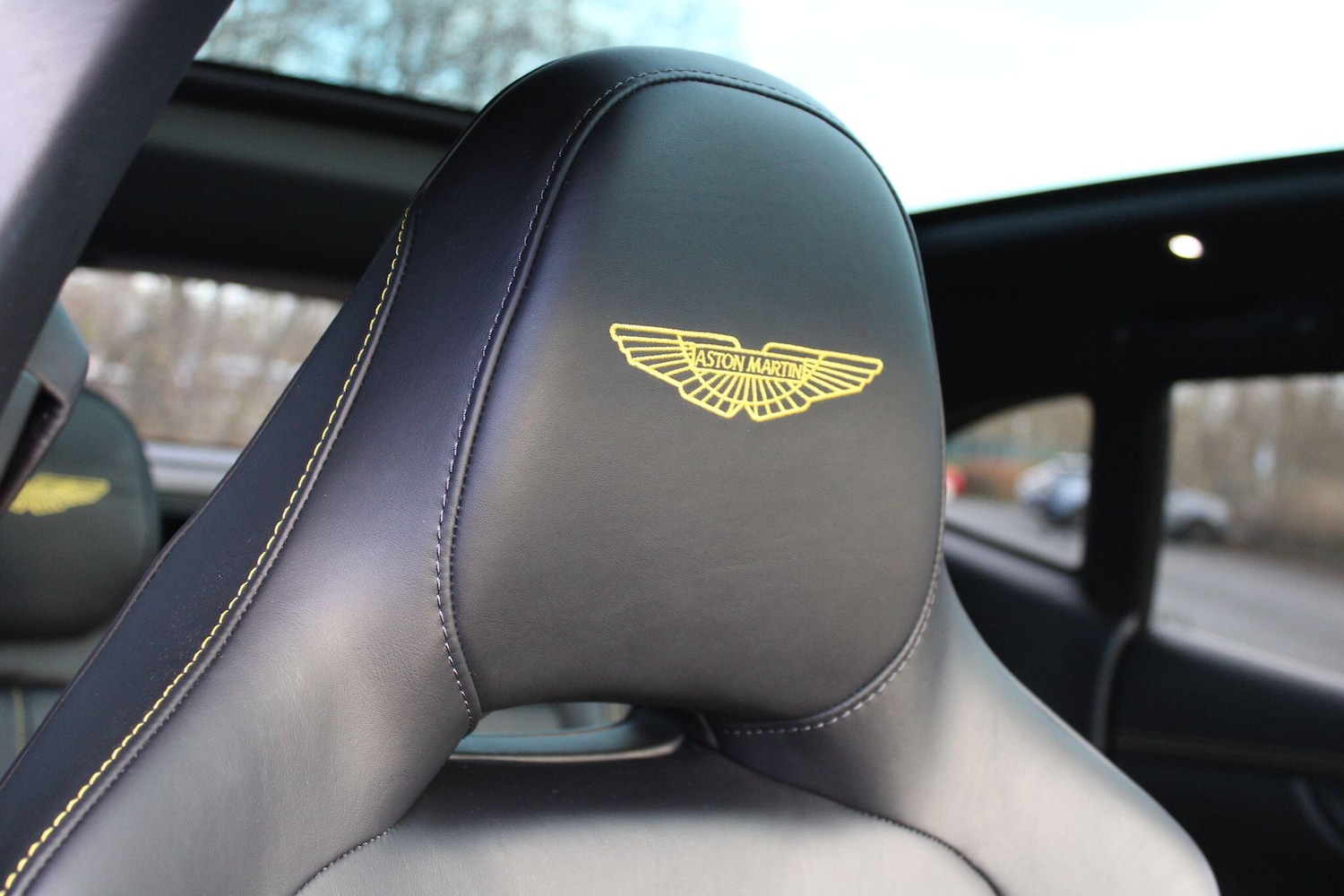 Used Aston Martin DBX 2024 for sale - 77216155: Photo 31