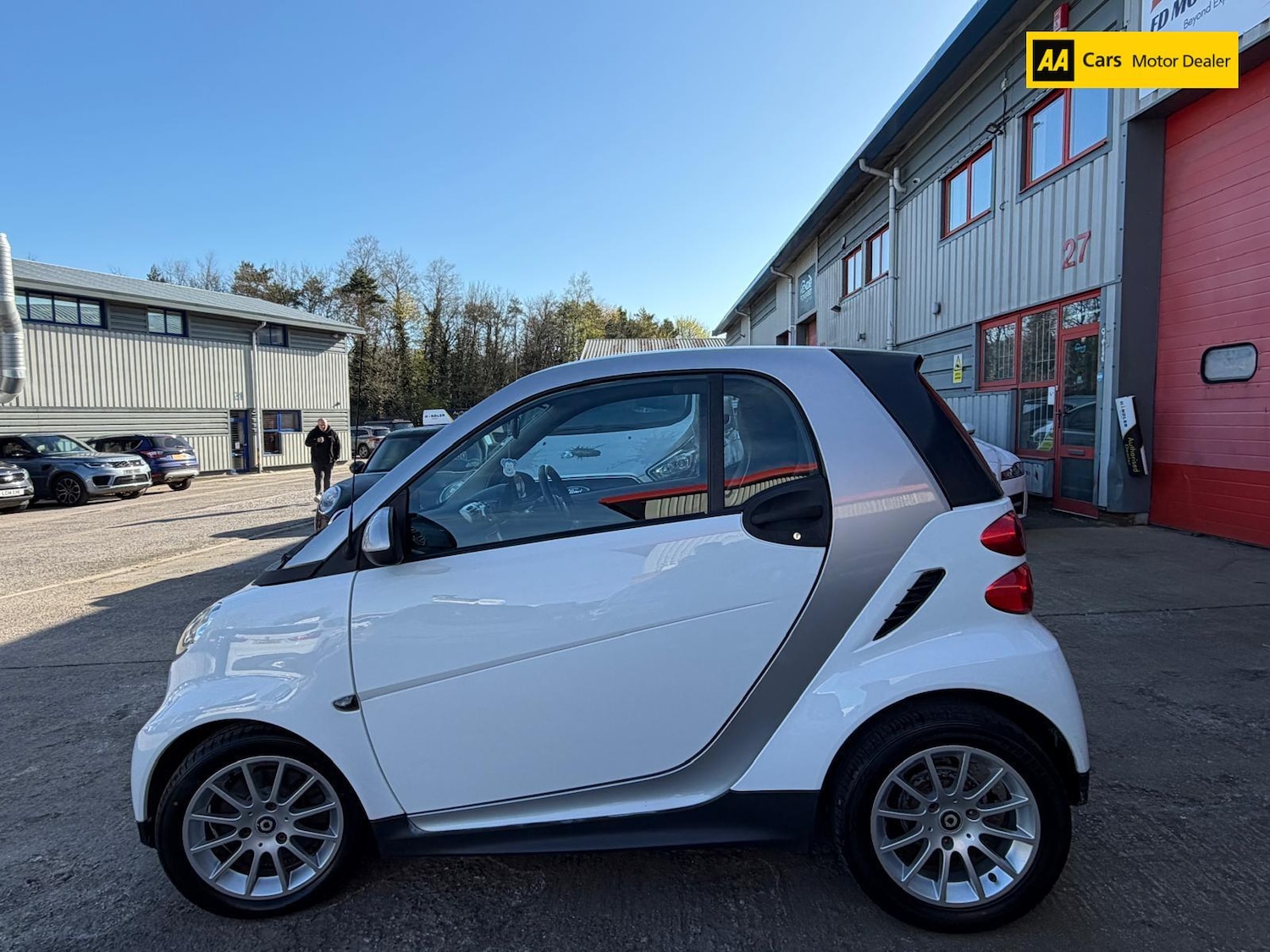 Used smart fortwo 2013 for sale - 78123411: Photo 6