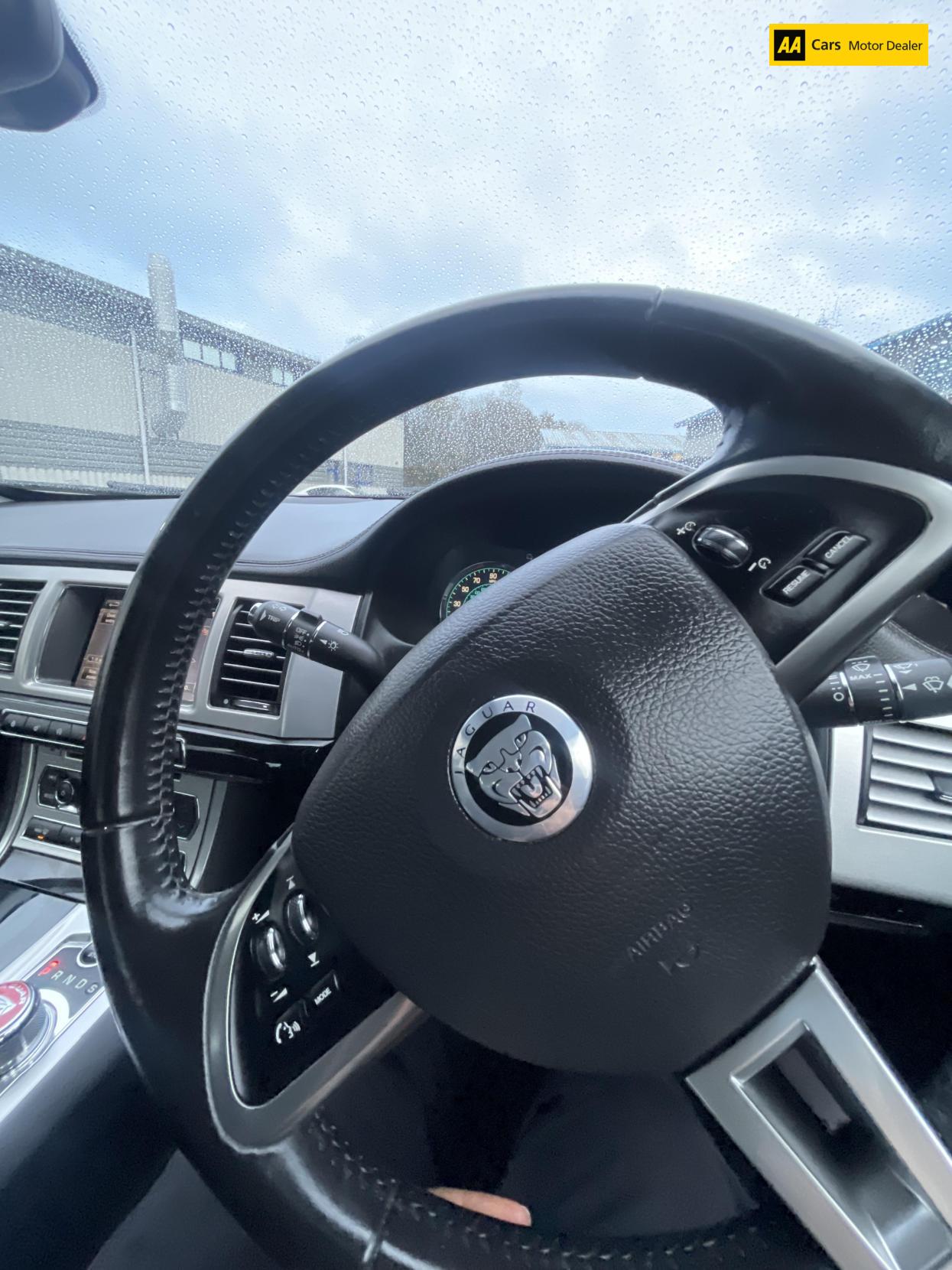 Used Jaguar XF 2012 for sale - 77312462: Photo 15