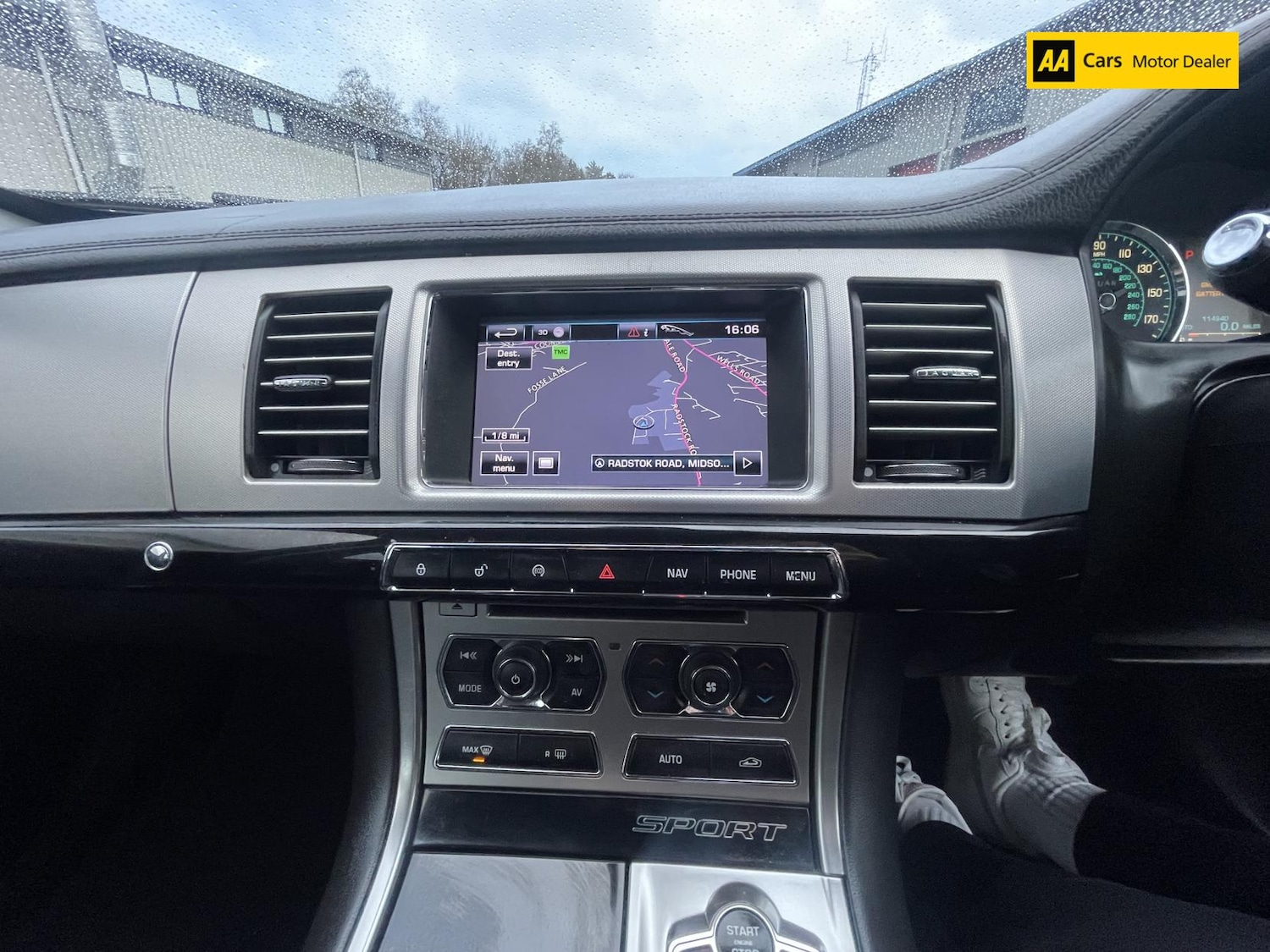 Used Jaguar XF 2012 for sale - 77312462: Photo 17