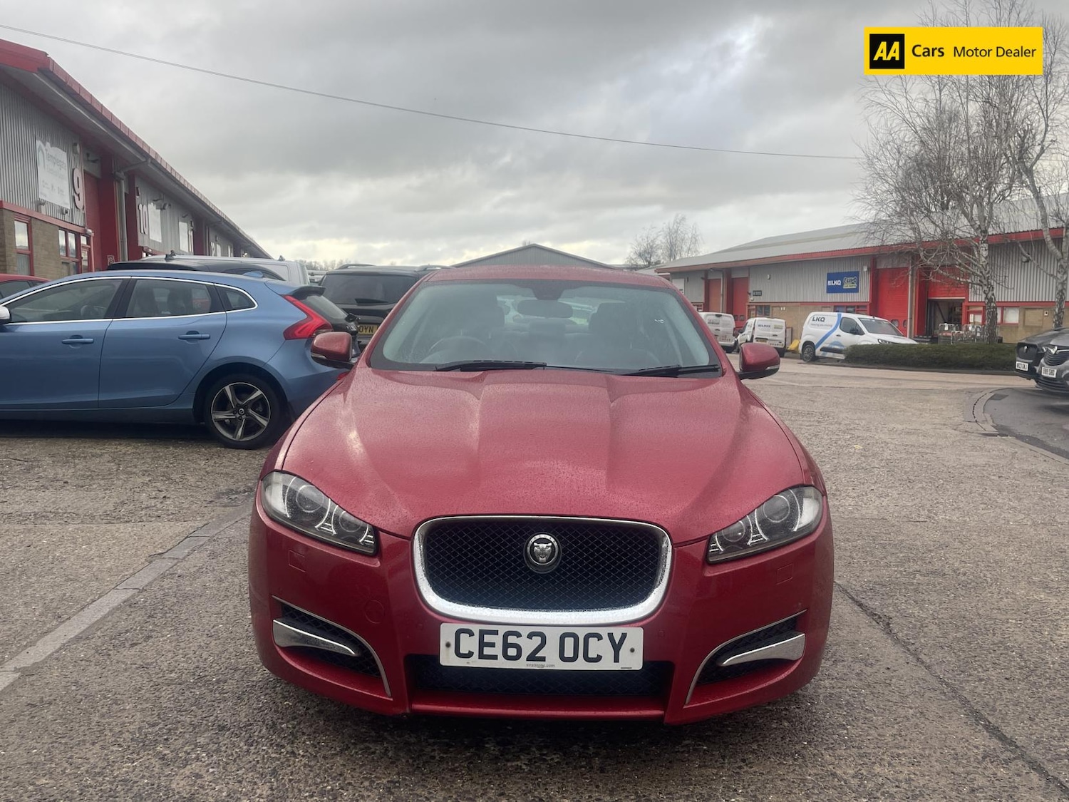 Used Jaguar XF 2012 for sale - 77312462: Photo 2
