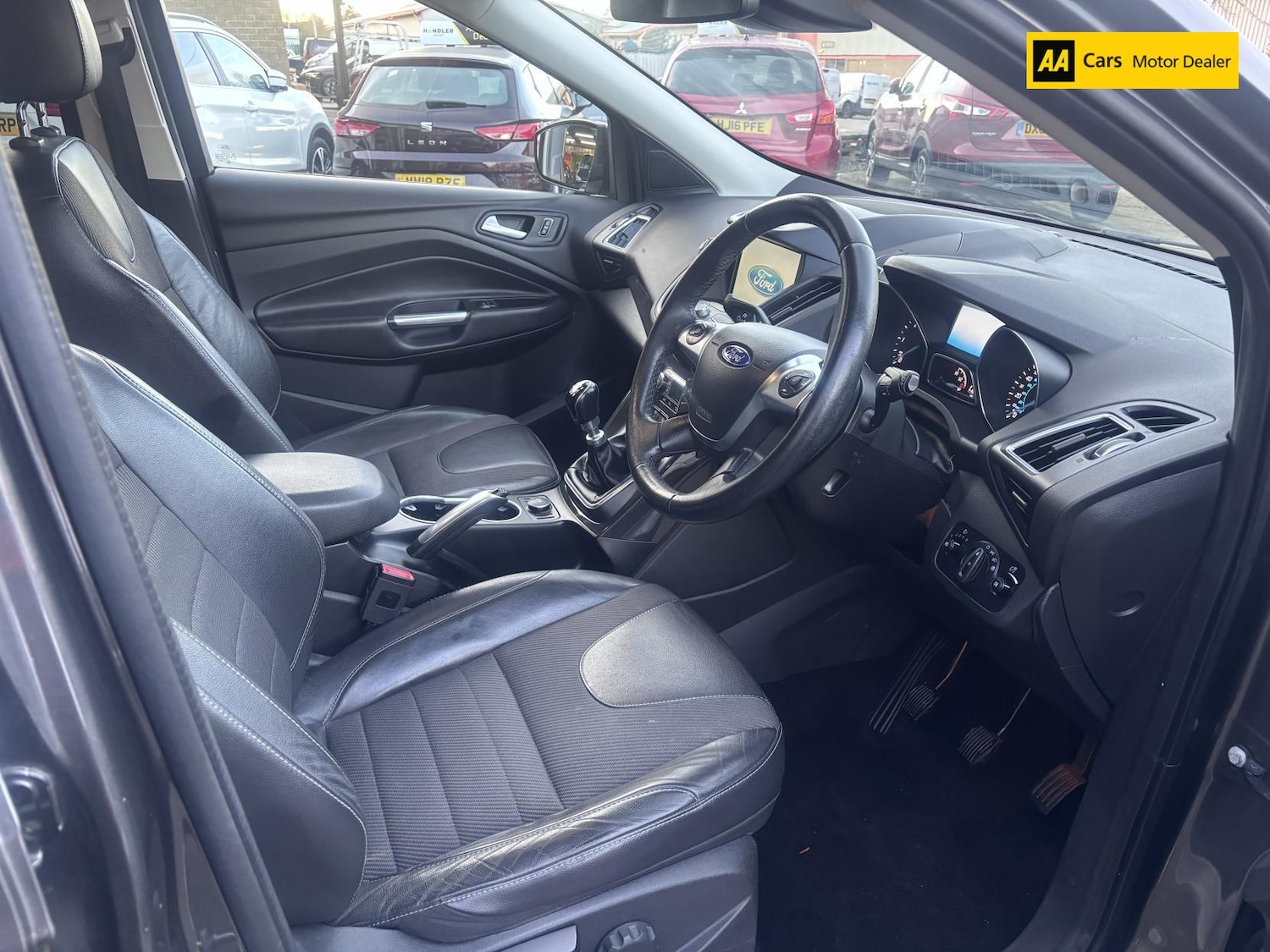 Used Ford Kuga 2016 for sale - 76948928: Photo 9