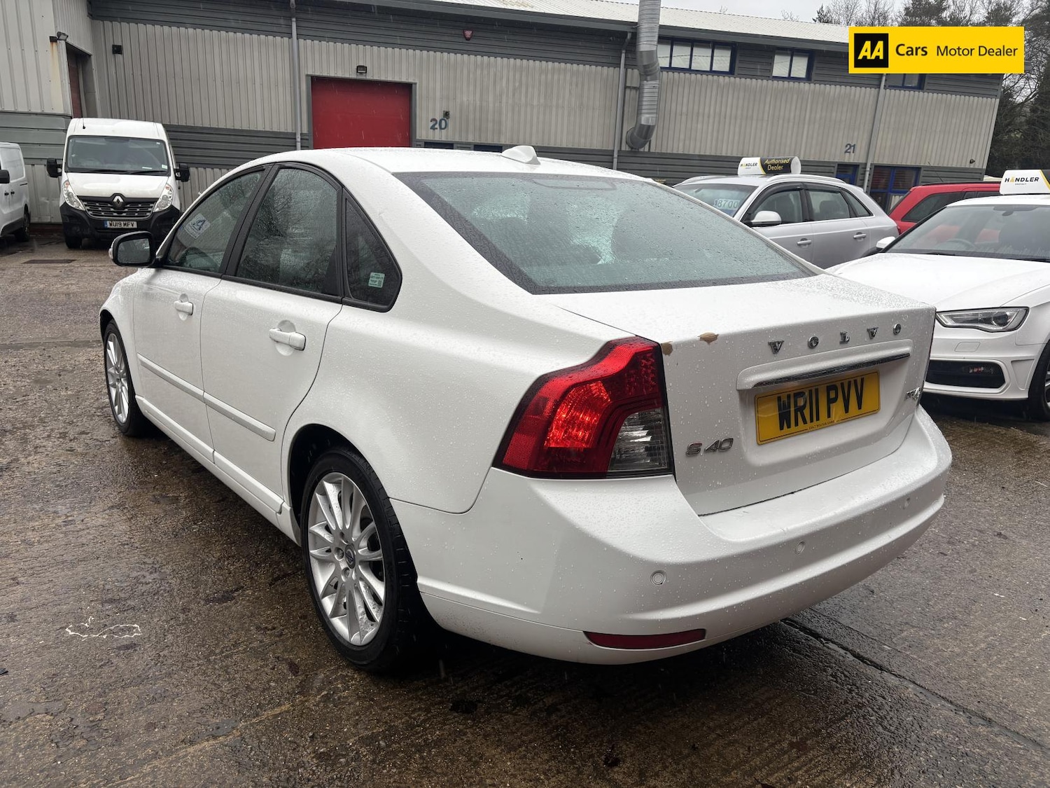 Used Volvo S40 2011 for sale - 76971774: Photo 5