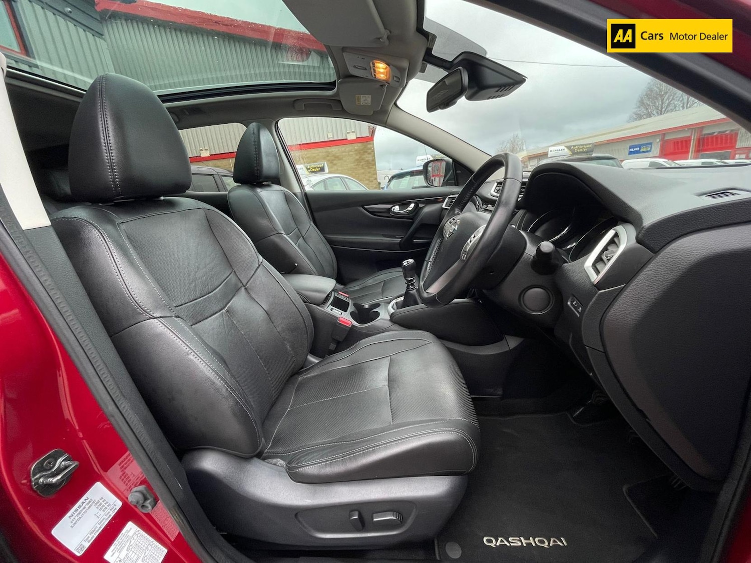 Used Nissan Qashqai 2015 for sale - 76595472: Photo 9