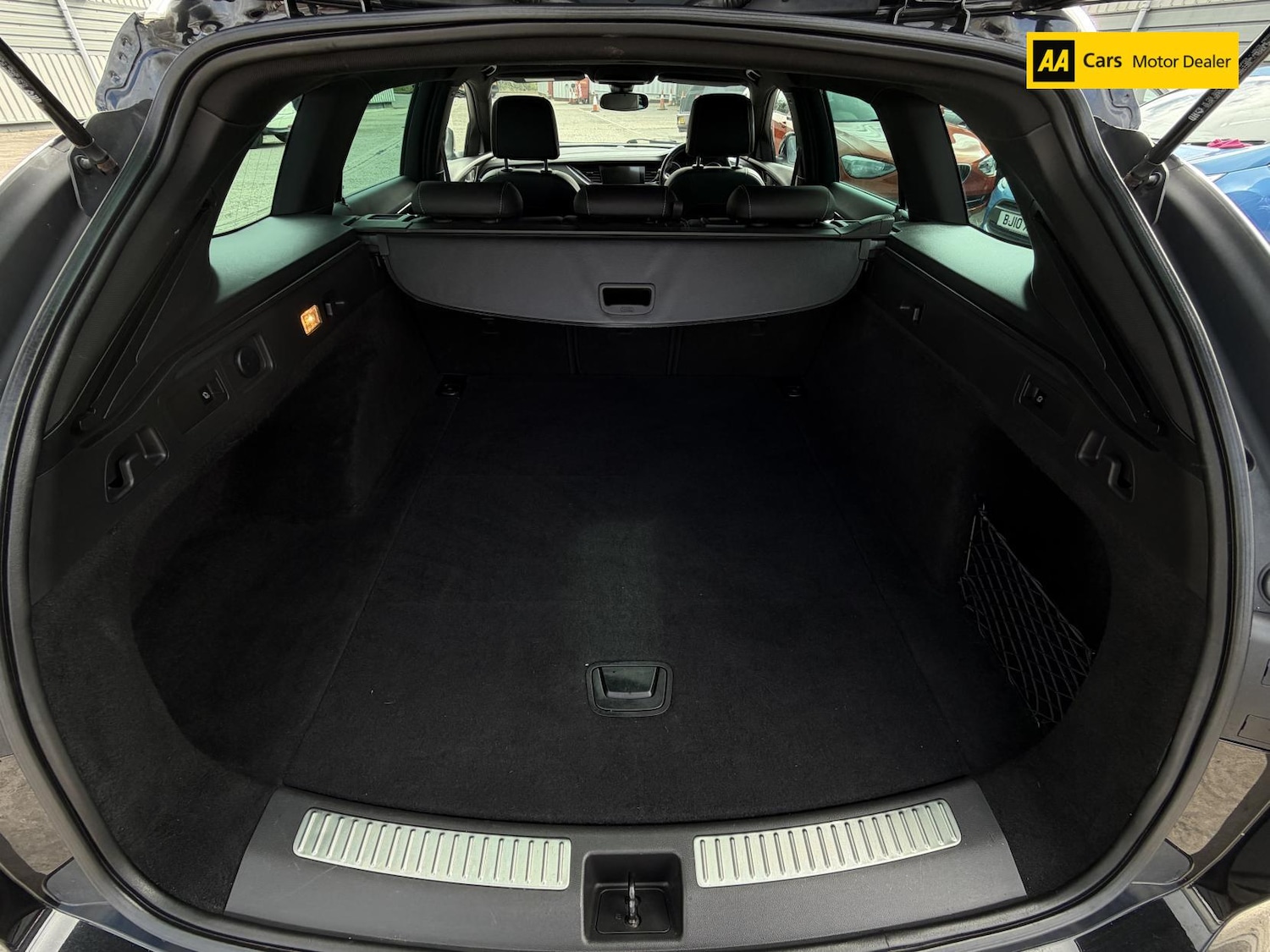 Used Vauxhall Insignia 2018 for sale - 78156430: Photo 24