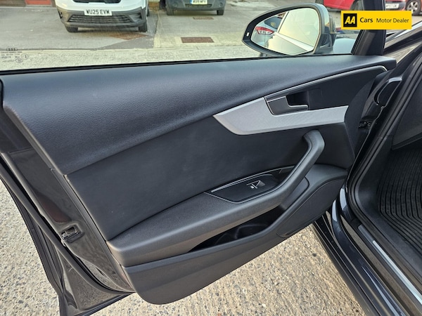 Used Audi A4 2019 for sale - 76031302: Photo 13