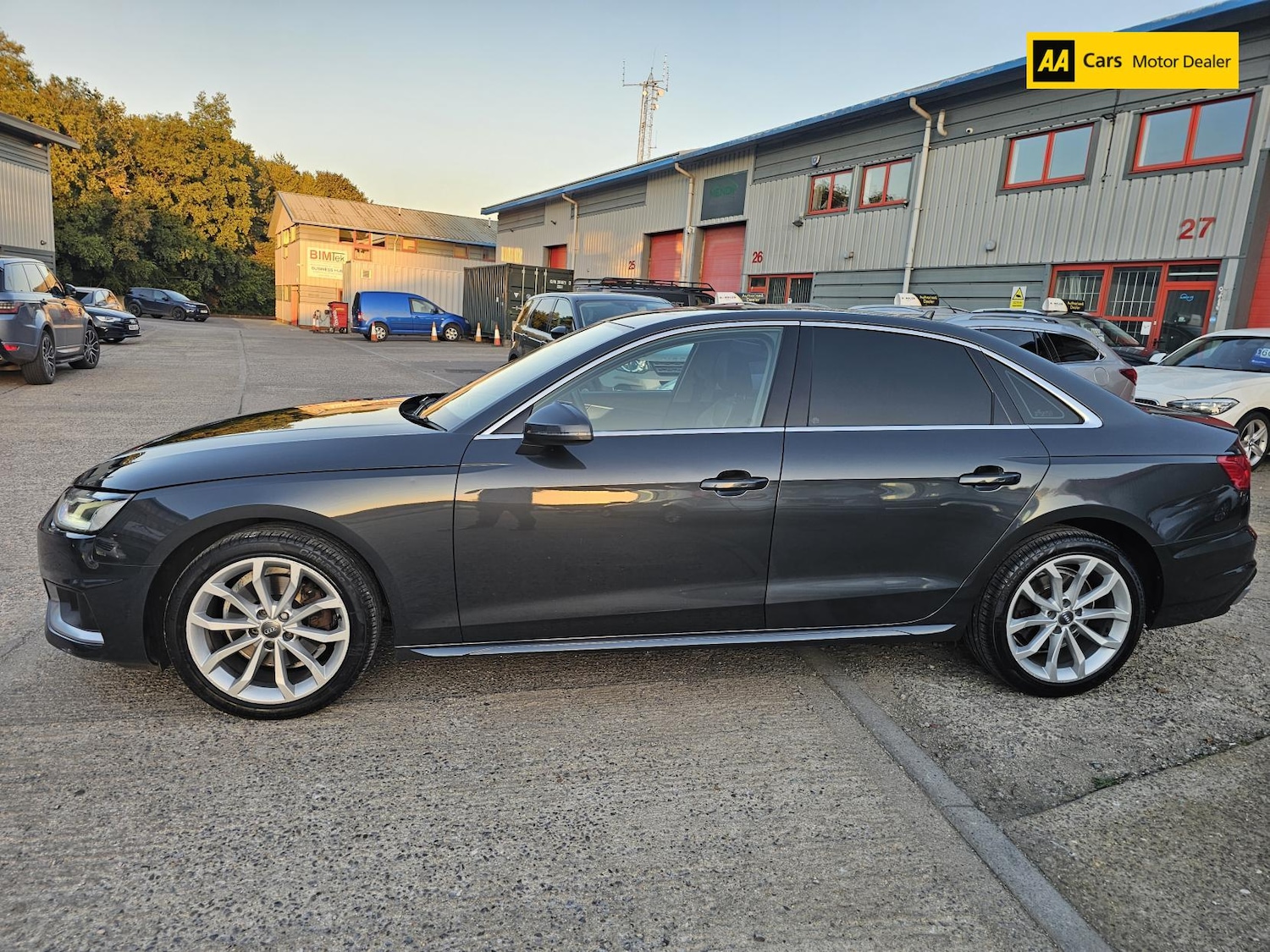 Used Audi A4 2019 for sale - 76031302: Photo 4