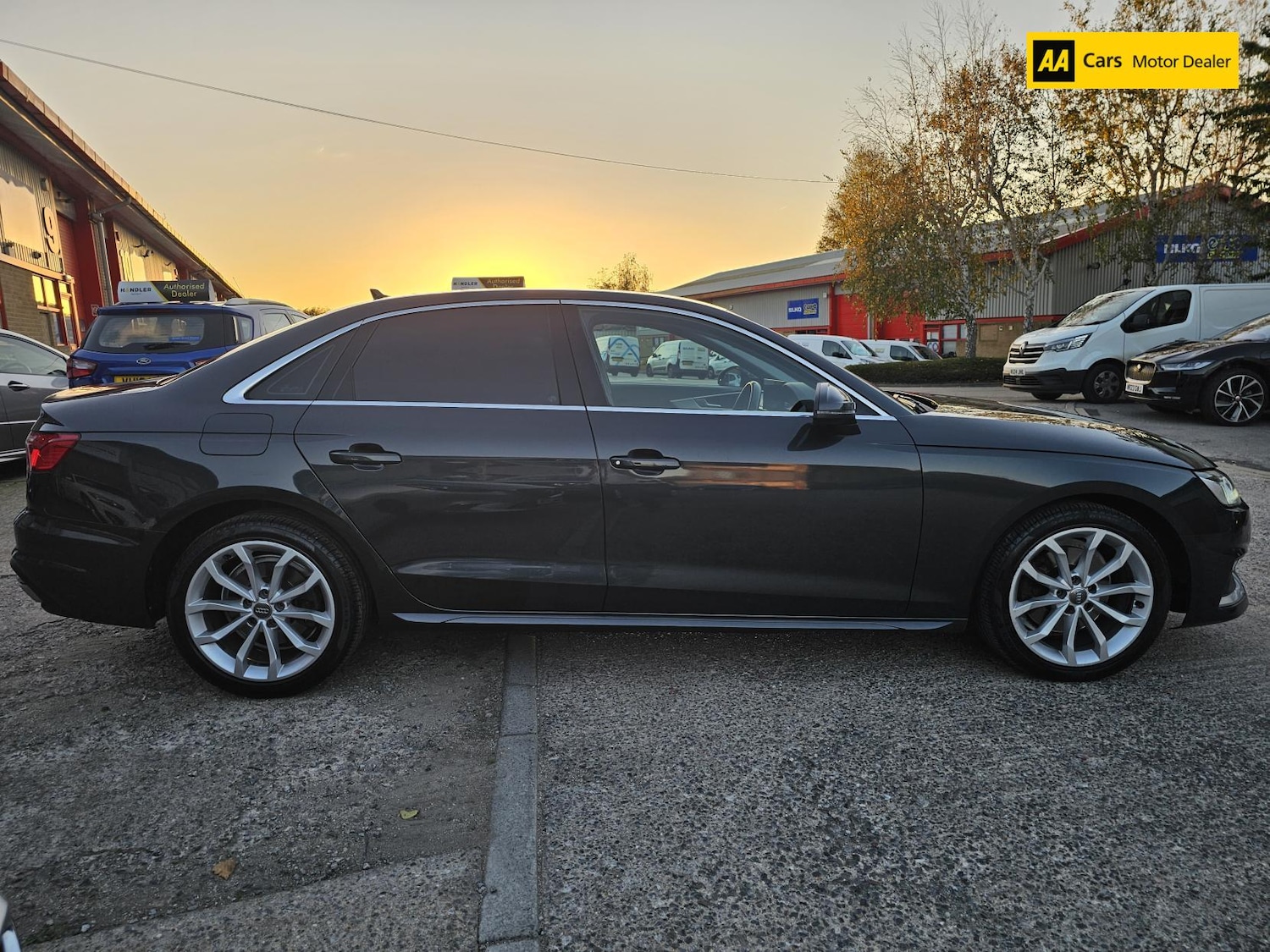 Used Audi A4 2019 for sale - 76031302: Photo 8