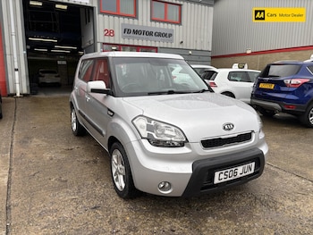 2011 - 1.6 CRDi 2 5dr