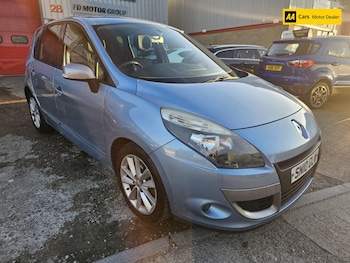 Renault - Scenic