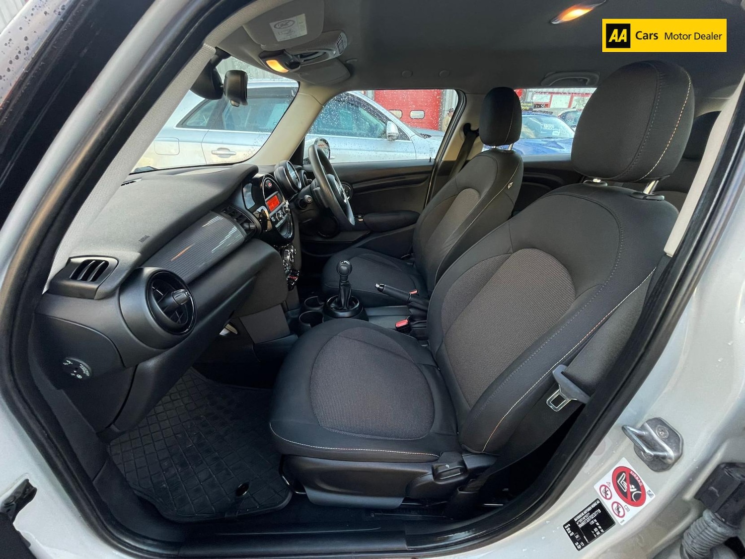 Used MINI Hatch 2015 for sale - 76635467: Photo 11