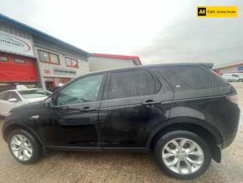 Used Land Rover Discovery Sport 2015 for sale - 73750142: Photo