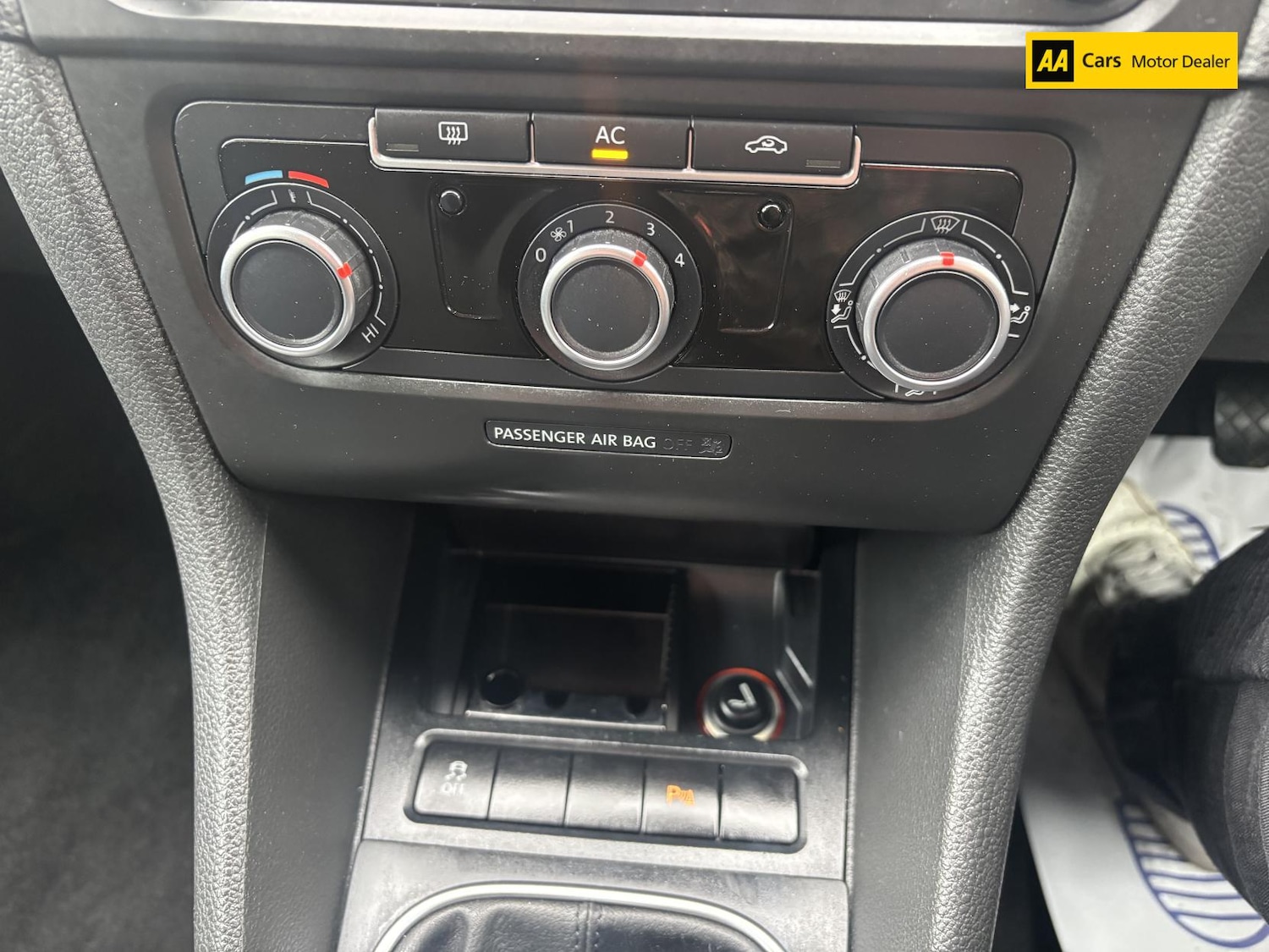 Used Volkswagen Golf 2011 for sale - 77797860: Photo 22