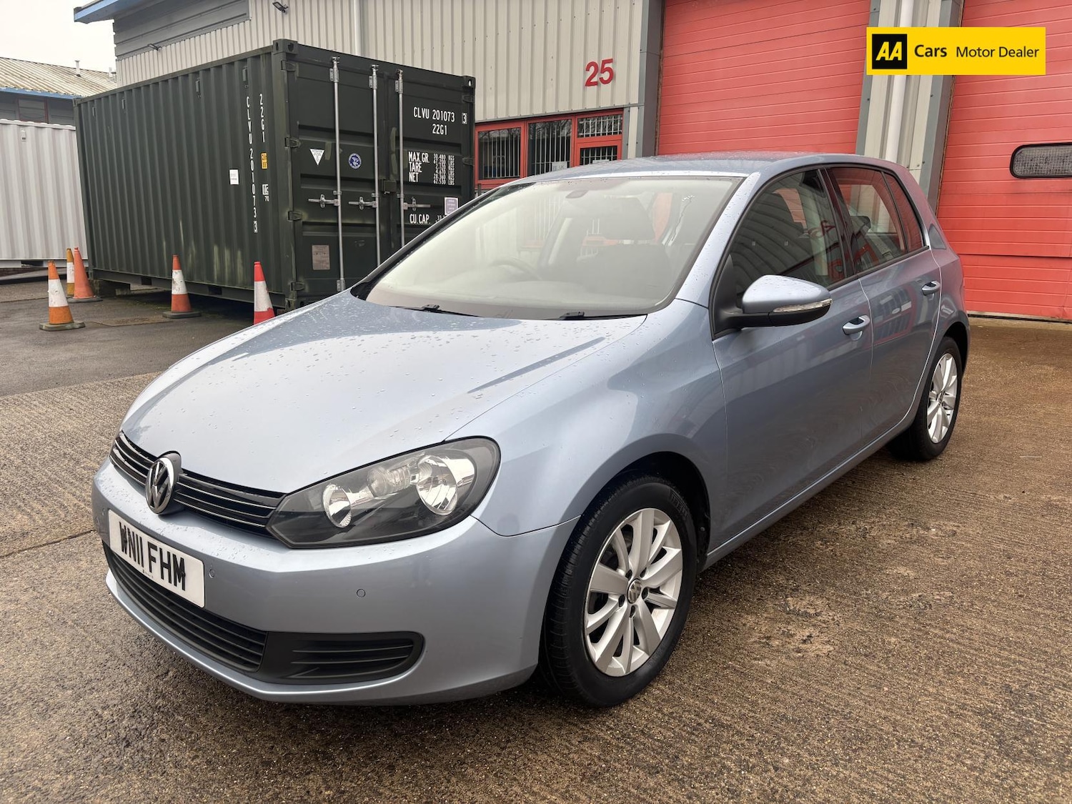 Used Volkswagen Golf 2011 for sale - 77797860: Photo 3