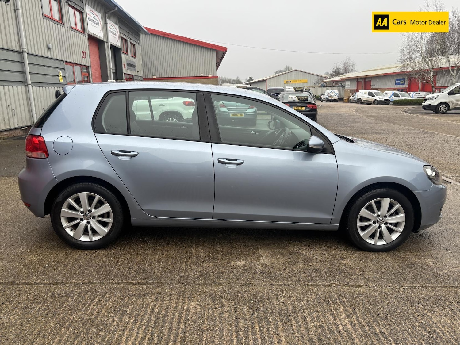 Used Volkswagen Golf 2011 for sale - 77797860: Photo 8