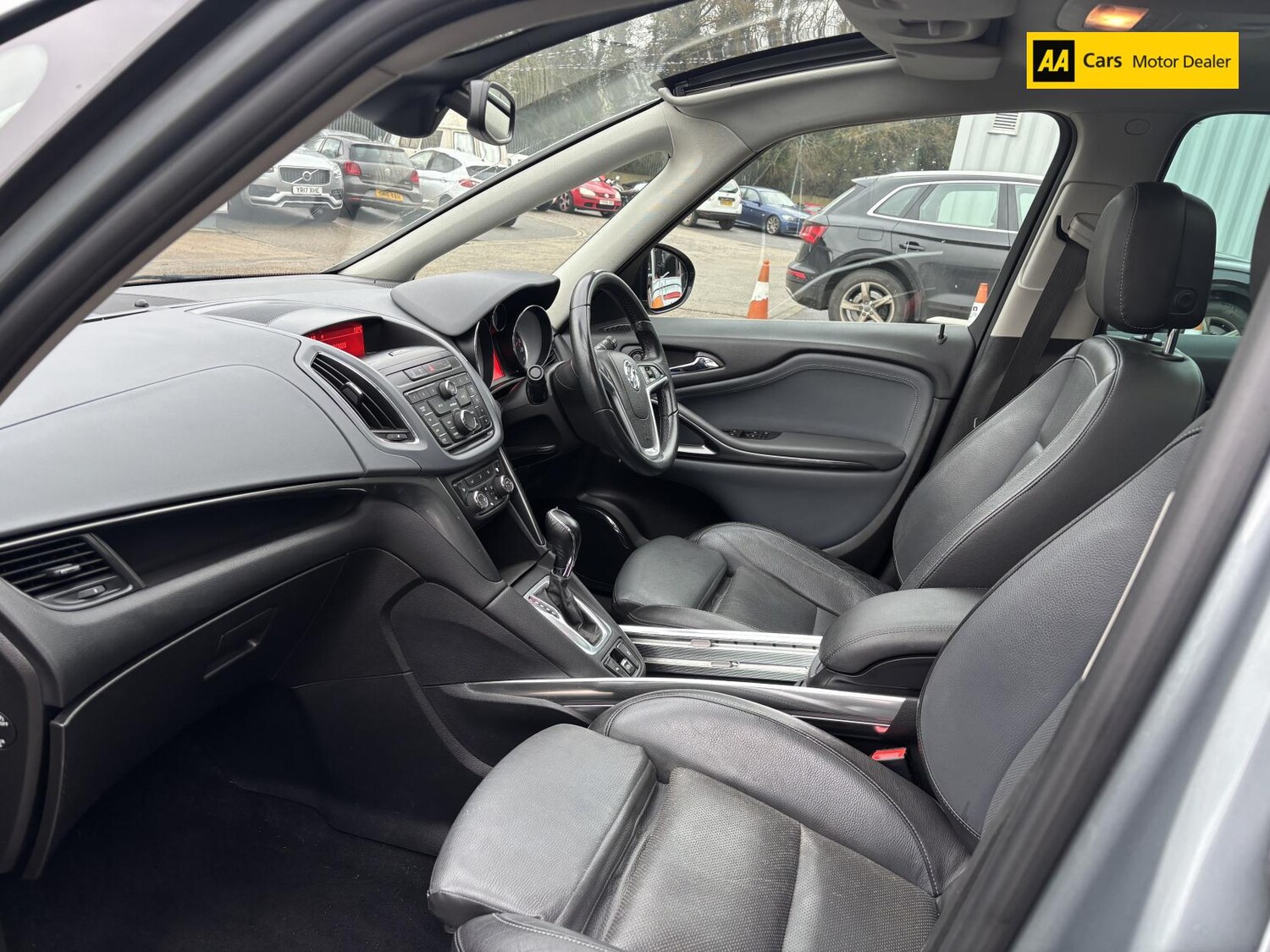 Used Vauxhall Zafira 2013 for sale - 77804011: Photo 10