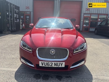 Used Jaguar XF 2012 for sale - 79253712: Photo