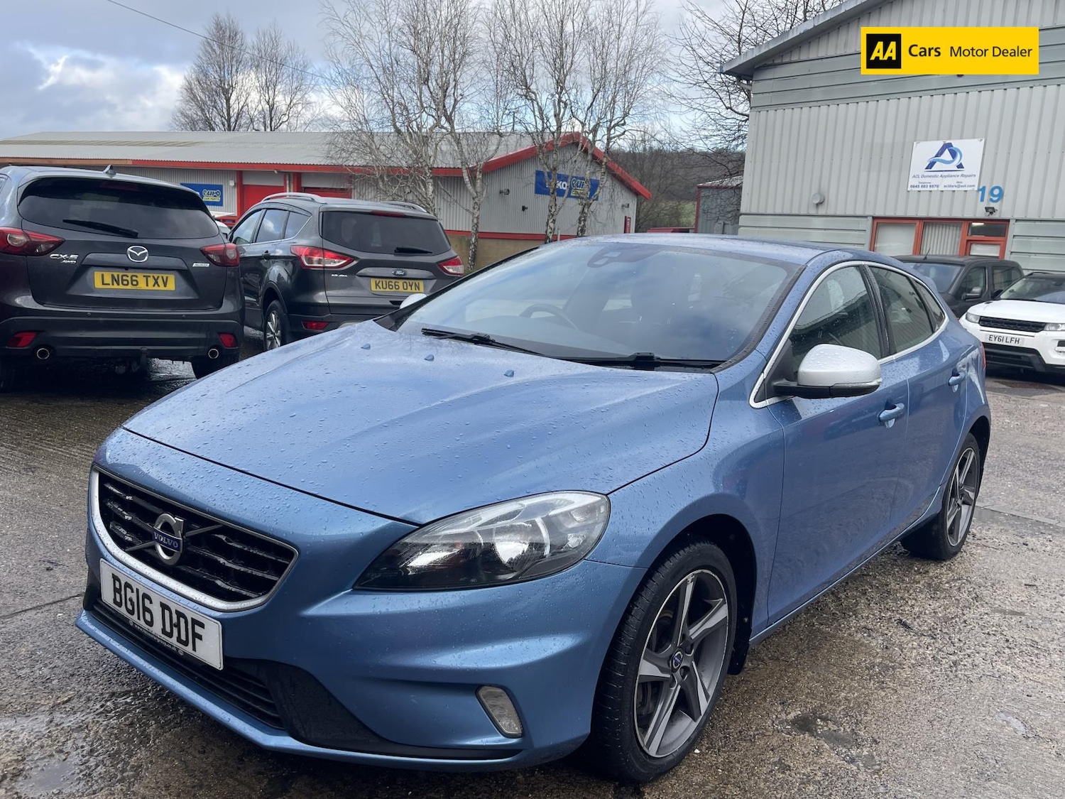 Used Volvo V40 2016 for sale - 77289547: Photo 3