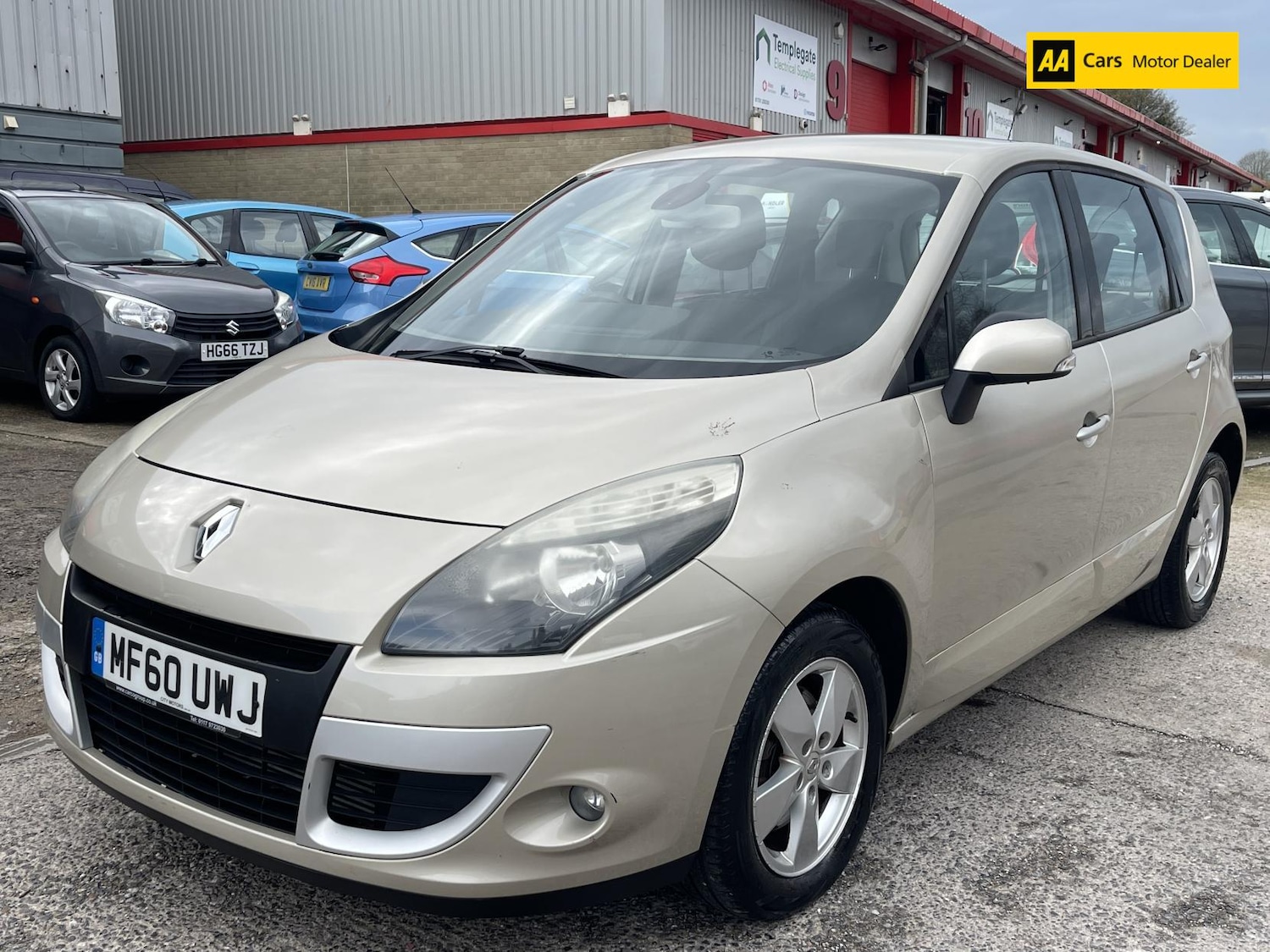 Used Renault Scenic 2010 for sale - 76486918: Photo 3