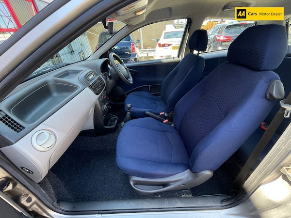 Used Fiat Punto 2003 for sale - 76162170: Photo 10