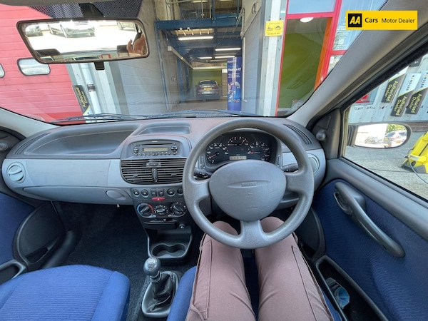 Used Fiat Punto 2003 for sale - 76162170: Photo 12