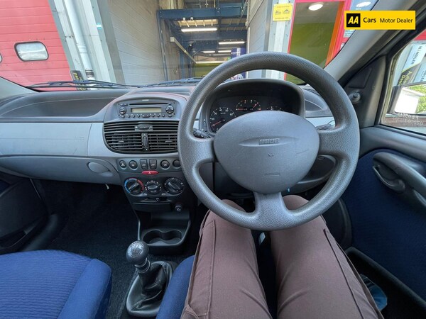 Used Fiat Punto 2003 for sale - 76162170: Photo 15
