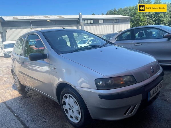 Used Fiat Punto 2003 for sale - 76162170: Photo 1