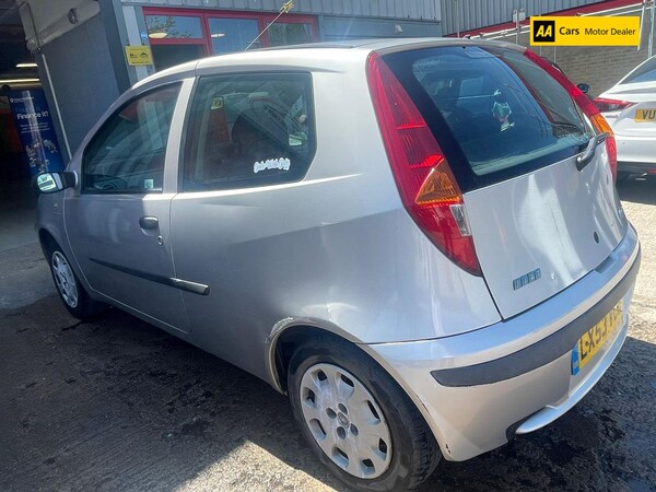 Used Fiat Punto 2003 for sale - 76162170: Photo 5