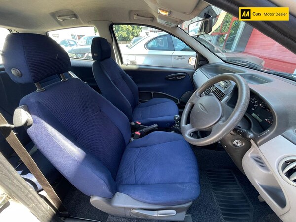 Used Fiat Punto 2003 for sale - 76162170: Photo 9