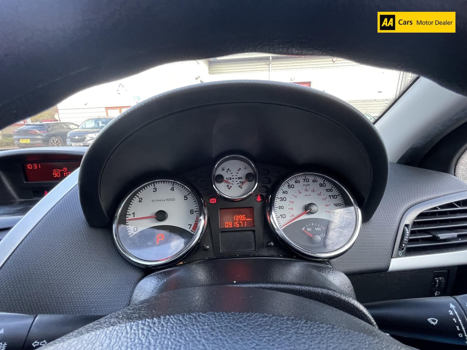 Used Peugeot 207 2009 for sale - 76709818: Photo 15