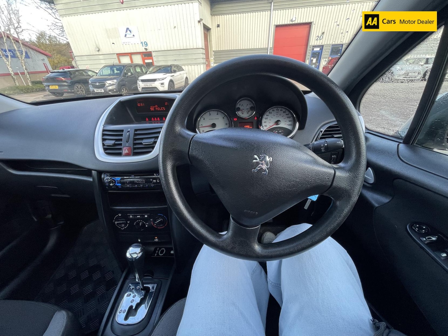 Used Peugeot 207 2009 for sale - 76709818: Photo 16