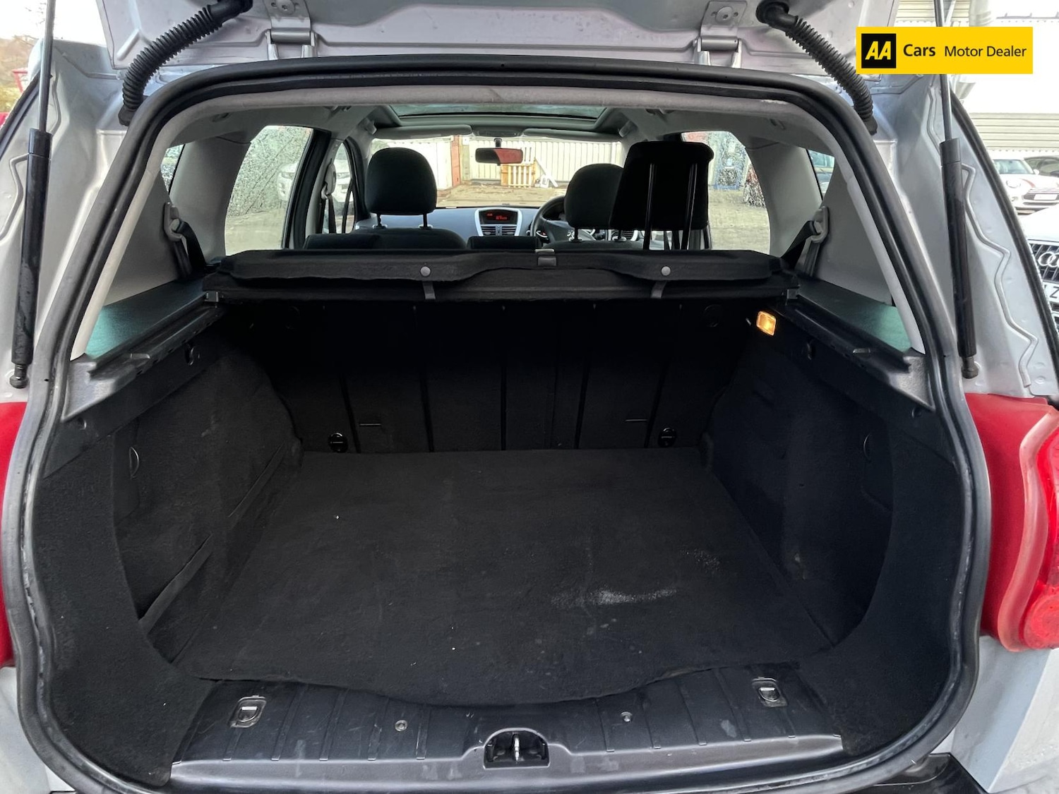 Used Peugeot 207 2009 for sale - 76709818: Photo 21