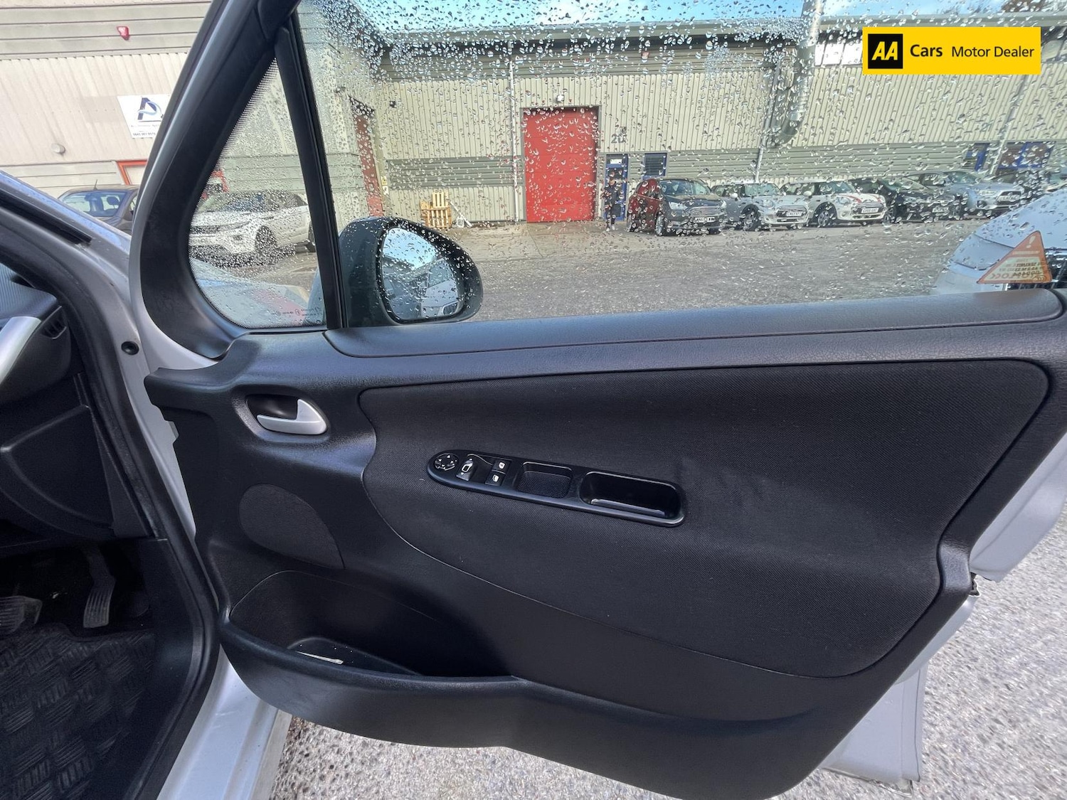 Used Peugeot 207 2009 for sale - 76709818: Photo 23