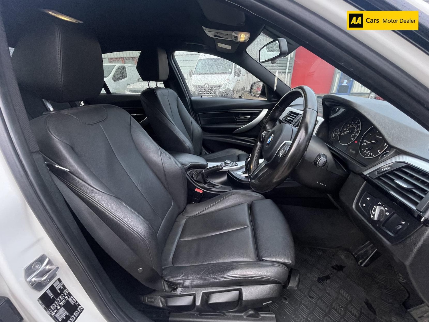 Used BMW 3 Series 2015 for sale - 77312467: Photo 9