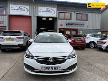 Used Vauxhall Astra 2018 for sale - 79644879: Photo