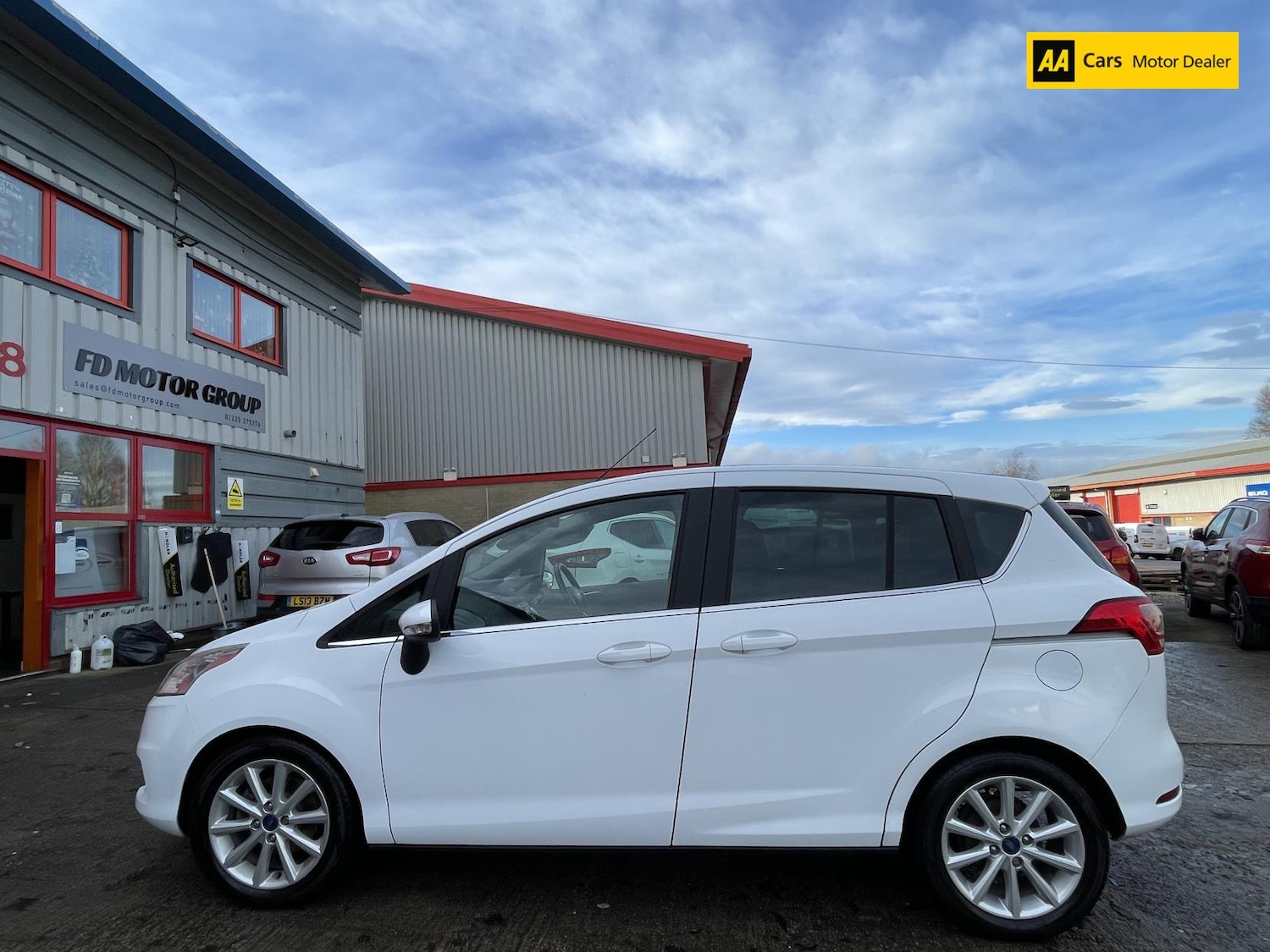 Used Ford B-MAX 2016 for sale - 76948927: Photo 4