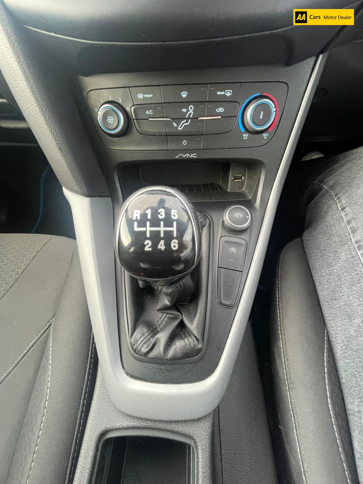 Used Ford Focus 2015 for sale - 76486917: Photo 20