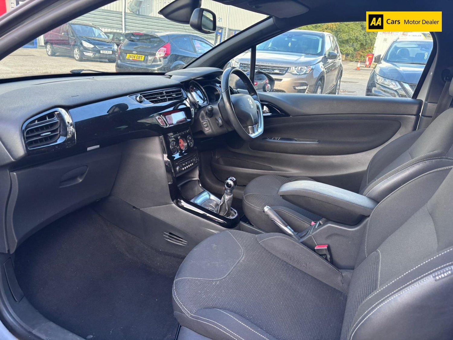 Used Citroen DS3 2014 for sale - 76174579: Photo 13