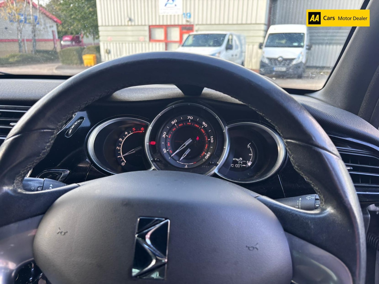 Used Citroen DS3 2014 for sale - 76174579: Photo 17