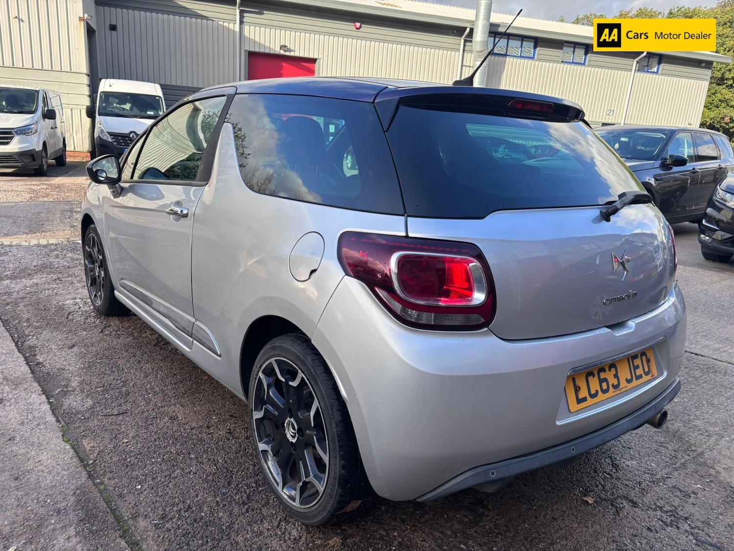 Used Citroen DS3 2014 for sale - 76174579: Photo 5