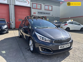 Used Kia Ceed 2017 for sale - 78555848: Photo