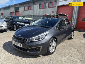 Used Kia Ceed 2017 for sale - 78555848: Photo