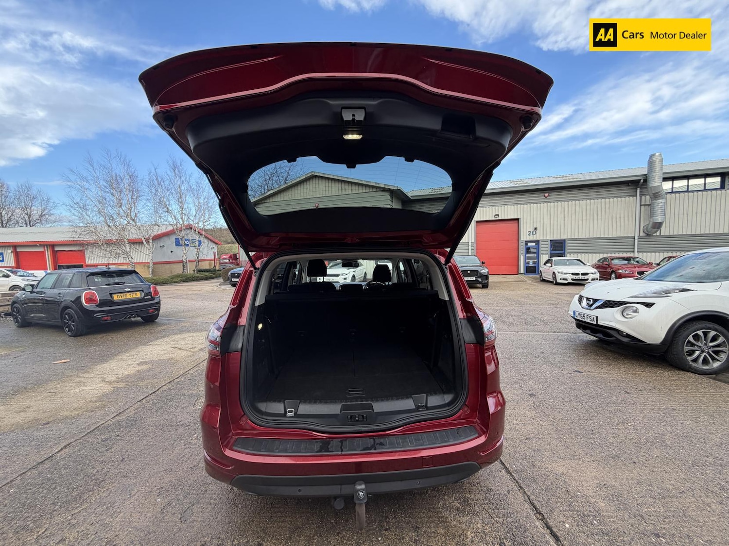 Used Ford S-Max 2015 for sale - 77353965: Photo 25