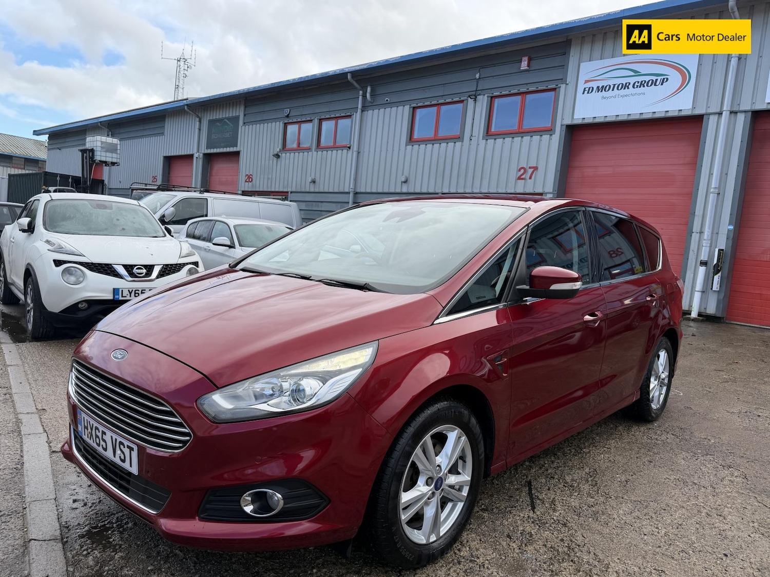 Used Ford S-Max 2015 for sale - 77353965: Photo 3