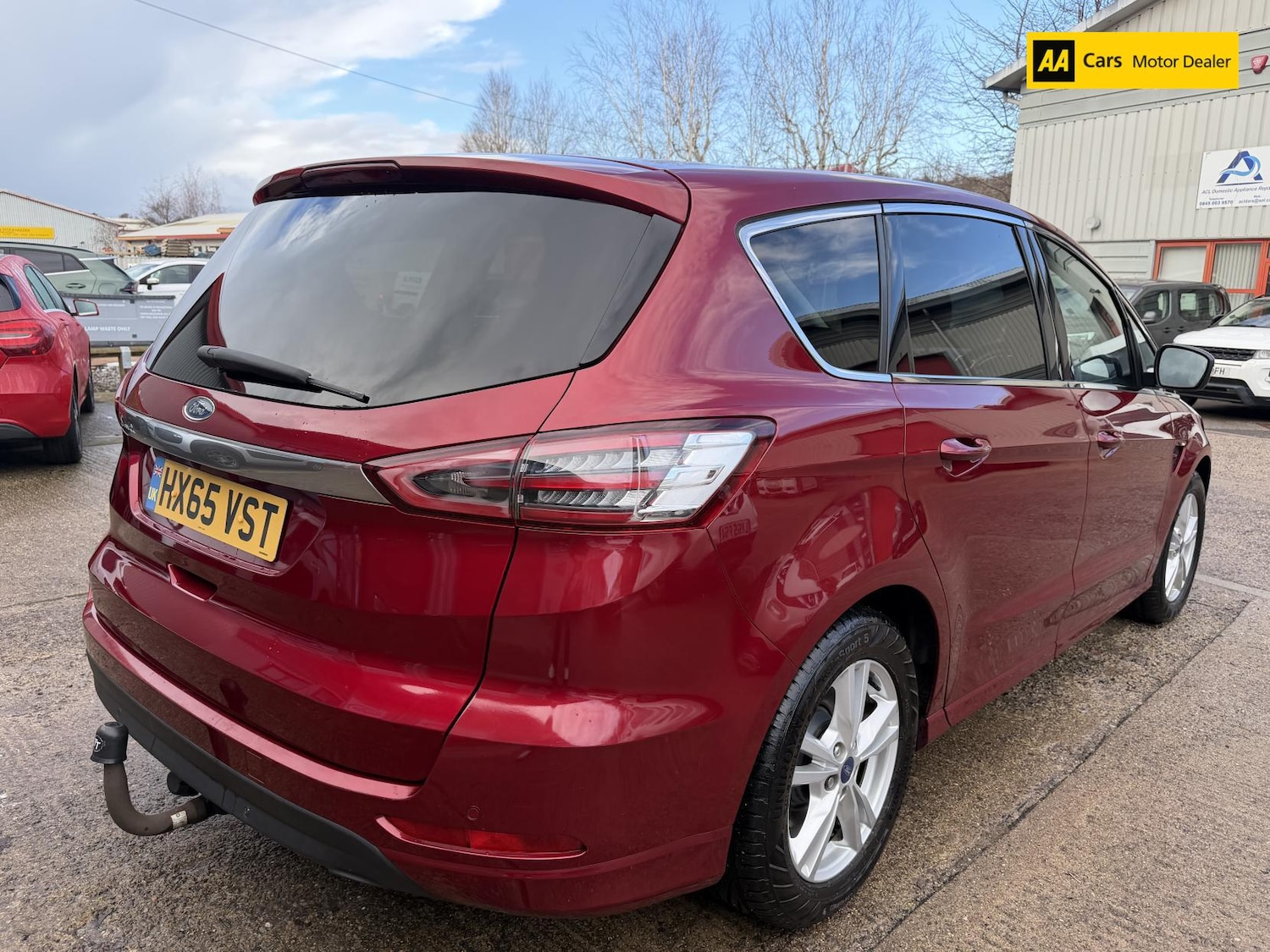 Used Ford S-Max 2015 for sale - 77353965: Photo 7