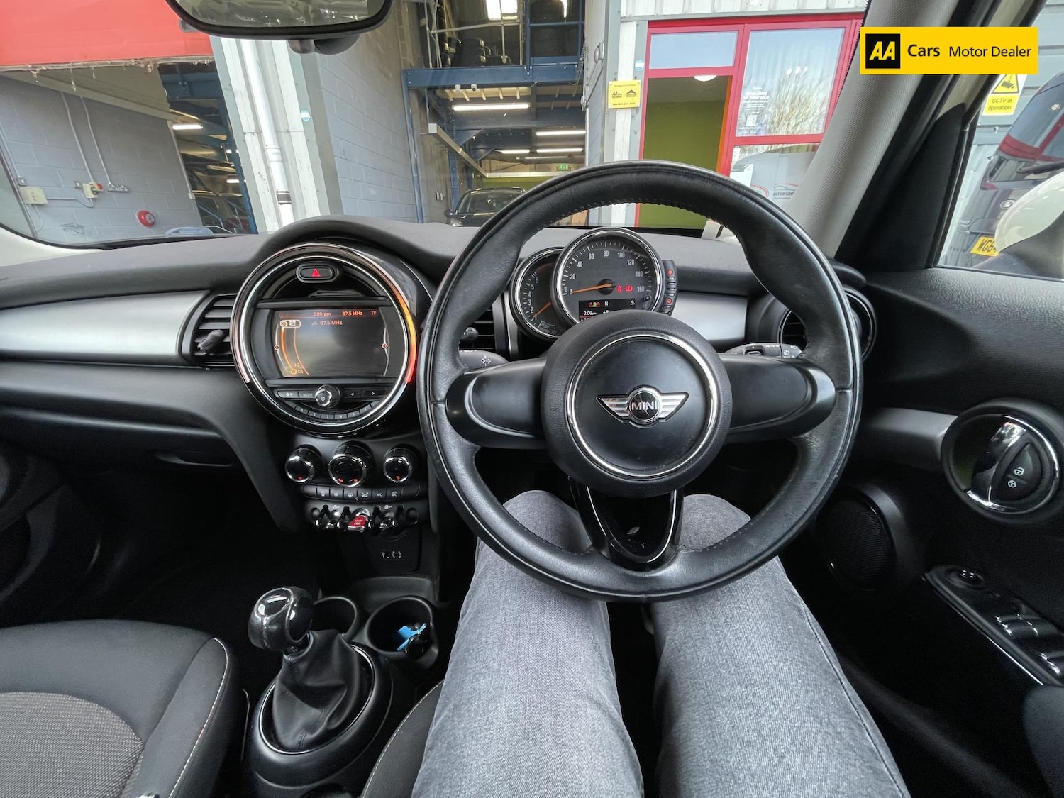 Used MINI Hatch 2015 for sale - 76580922: Photo 15