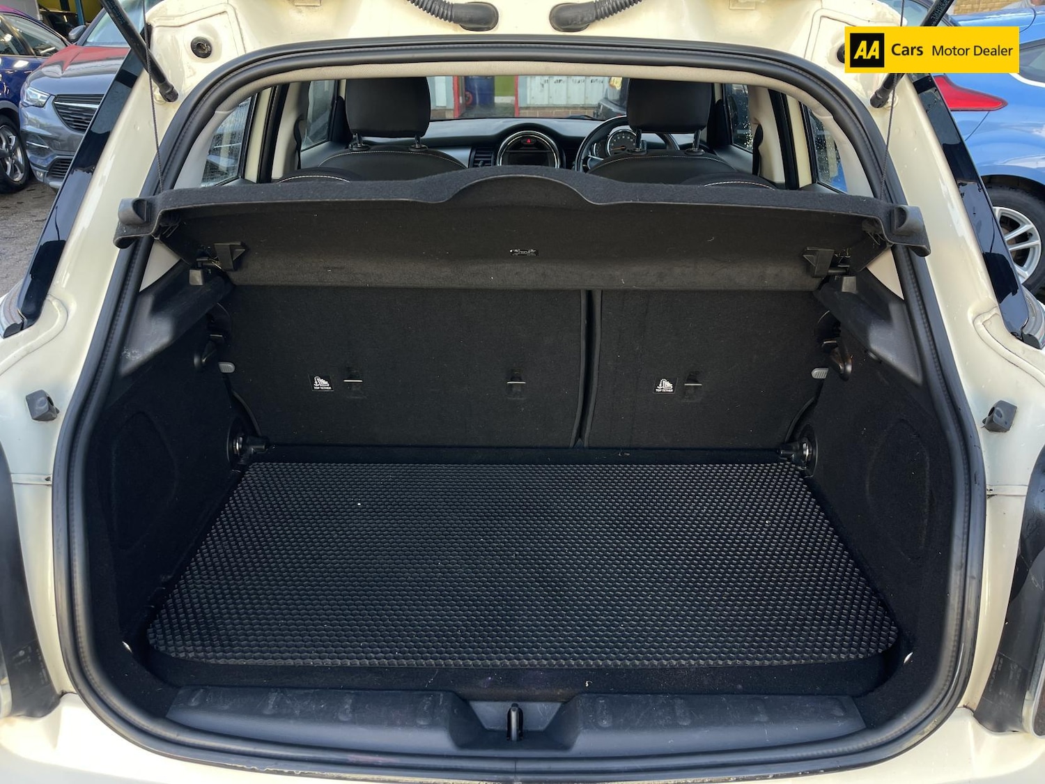 Used MINI Hatch 2015 for sale - 76580922: Photo 19