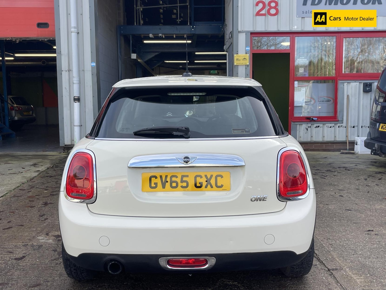 Used MINI Hatch 2015 for sale - 76580922: Photo 6