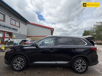 Used Mitsubishi Outlander 2016 for sale - 78716513: Photo